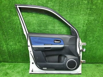 ДВЕРЬ НА SUZUKI ESCUDO TDA4W