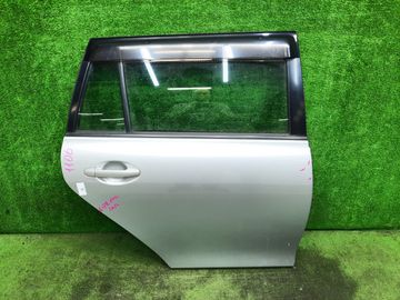 ДВЕРЬ НА TOYOTA FIELDER NZE141