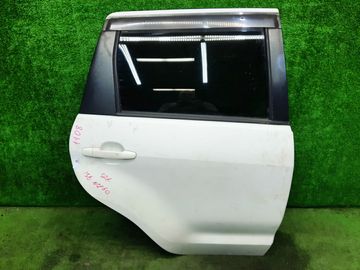 ДВЕРЬ НА TOYOTA IST NCP60
