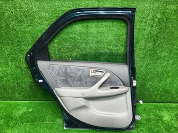 ДВЕРЬ НА TOYOTA CAMRY GRACIA SXV20