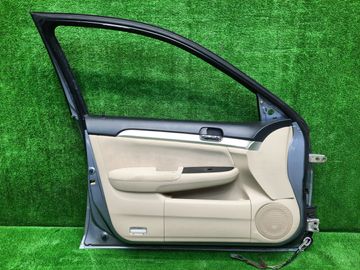 ДВЕРЬ НА HONDA INSPIRE UC1