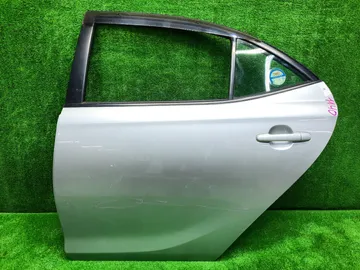 ДВЕРЬ НА TOYOTA ALLION ZZT240