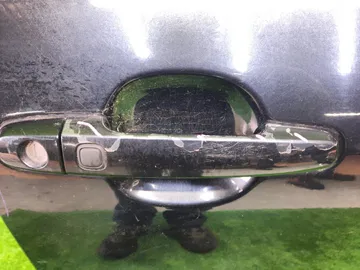 ДВЕРЬ НА TOYOTA RUNX ZZE123