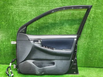 ДВЕРЬ НА TOYOTA RUNX ZZE123