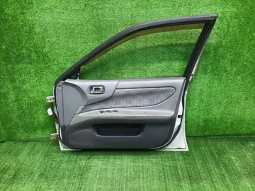 ДВЕРЬ НА NISSAN AVENIR W11