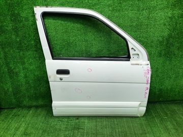 ДВЕРЬ НА TOYOTA CAMI J100E