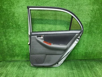 ДВЕРЬ НА TOYOTA COROLLA NZE124