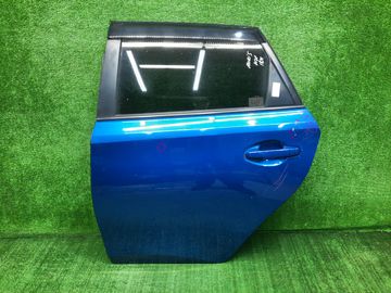 ДВЕРЬ НА TOYOTA AURIS NZE184H