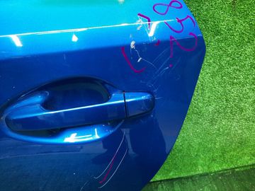 ДВЕРЬ НА TOYOTA AURIS NZE184H