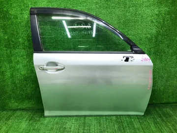ДВЕРЬ НА TOYOTA COROLLA  AXIO NZE164