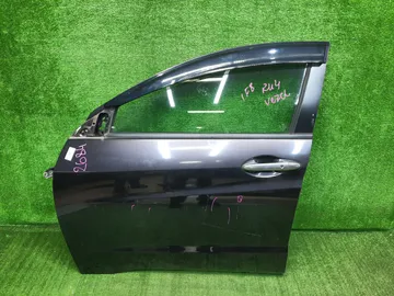 ДВЕРЬ НА HONDA VEZEL RU4