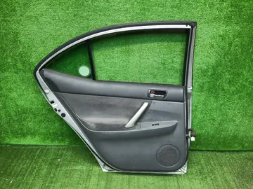ДВЕРЬ НА TOYOTA ALLION ZZT245