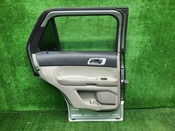 ДВЕРЬ НА FORD EXPLORER U502