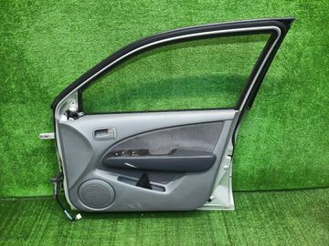 ДВЕРЬ НА MITSUBISHI AIRTREK CU4W