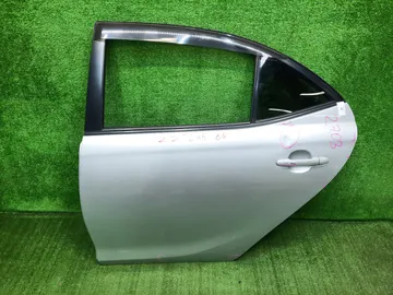 ДВЕРЬ НА TOYOTA ALLION ZZT245