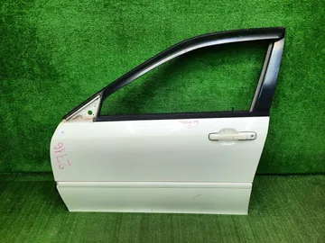 ДВЕРЬ НА HONDA ACCORD CL1