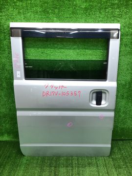 ДВЕРЬ НА NISSAN NV100 CLIPPER DR17V