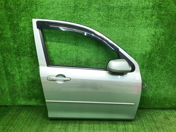 ДВЕРЬ НА MAZDA DEMIO DY3W