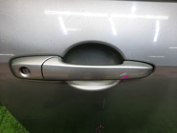 ДВЕРЬ НА MAZDA DEMIO DY3W