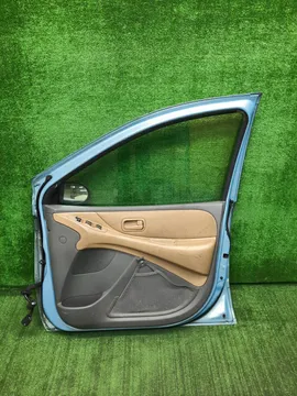 ДВЕРЬ НА NISSAN TINO V10