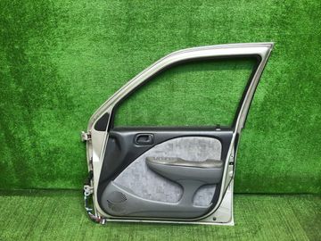 ДВЕРЬ НА TOYOTA RAUM EXZ10