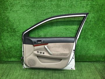 ДВЕРЬ НА TOYOTA PREMIO ZZT240