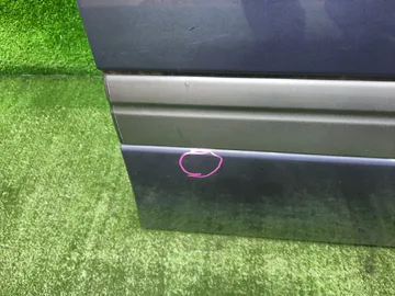 ДВЕРЬ НА TOYOTA CARINA ST215