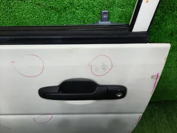 ДВЕРЬ НА TOYOTA NOAH CR42V