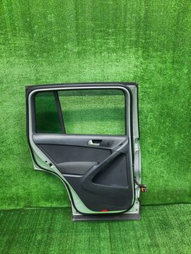 ДВЕРЬ НА VOLKSWAGEN TIGUAN 5N1
