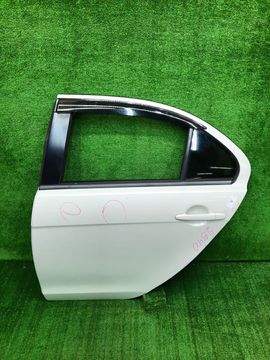 ДВЕРЬ НА MITSUBISHI GALANT FORTIS CY4A