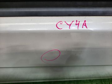 ДВЕРЬ НА MITSUBISHI GALANT FORTIS CY4A