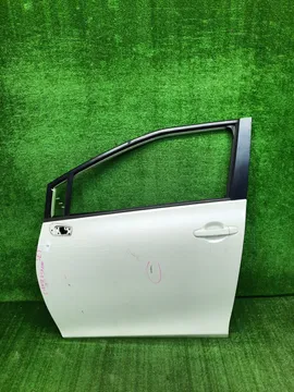 ДВЕРЬ НА TOYOTA SIENTA NSP170G