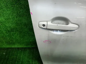 ДВЕРЬ НА TOYOTA SIENTA NSP170G