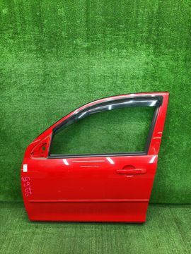 ДВЕРЬ НА MAZDA DEMIO DY3W