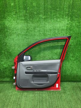 ДВЕРЬ НА MAZDA DEMIO DY3W
