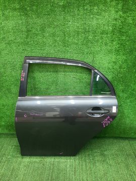 ДВЕРЬ НА TOYOTA AXIO ZRE142