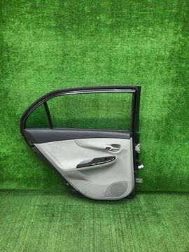 ДВЕРЬ НА TOYOTA AXIO ZRE142