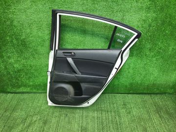 ДВЕРЬ НА MAZDA AXELA BL6FJ