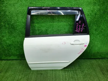 ДВЕРЬ НА TOYOTA COROLLA FIELDER ZZE123G