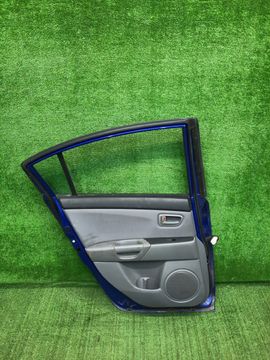 ДВЕРЬ НА MAZDA AXELA BK5P