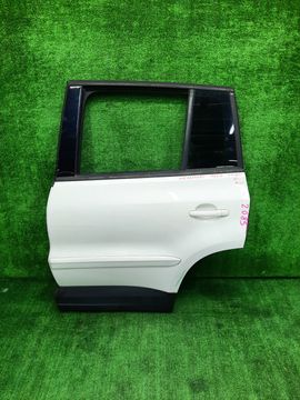 ДВЕРЬ НА VOLKSWAGEN TIGUAN 5N1