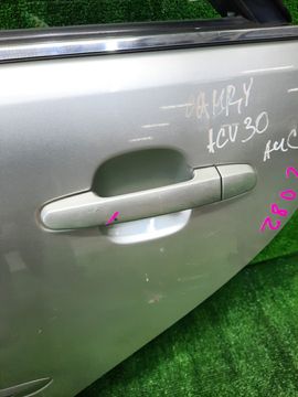 ДВЕРЬ НА TOYOTA CAMRY ACV30