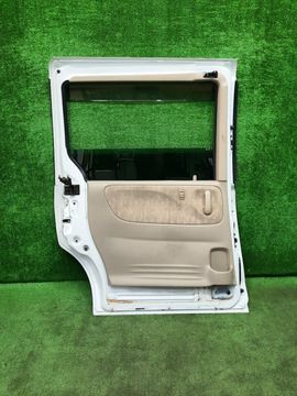 ДВЕРЬ НА MAZDA MPV LWEW