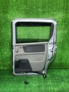 ДВЕРЬ НА HONDA FREED GB7