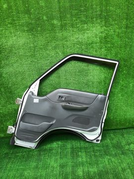 ДВЕРЬ НА MAZDA BONGO SLP2V