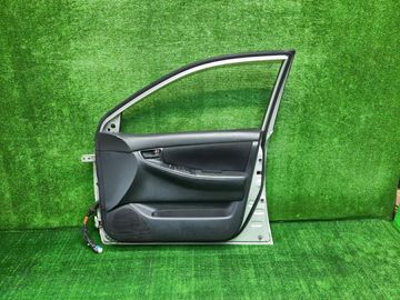ДВЕРЬ НА TOYOTA RUNX NZE124