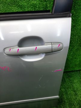 ДВЕРЬ НА TOYOTA FIELDER NZE124