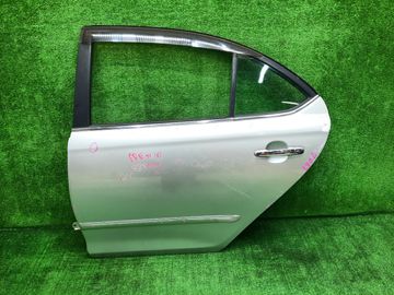 ДВЕРЬ НА TOYOTA PREMIO ZZT240