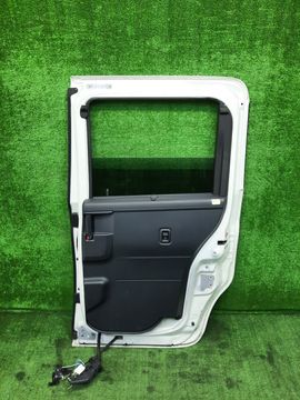 ДВЕРЬ НА TOYOTA ROOMY M900A