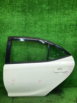 ДВЕРЬ НА TOYOTA ALLION ZZT240